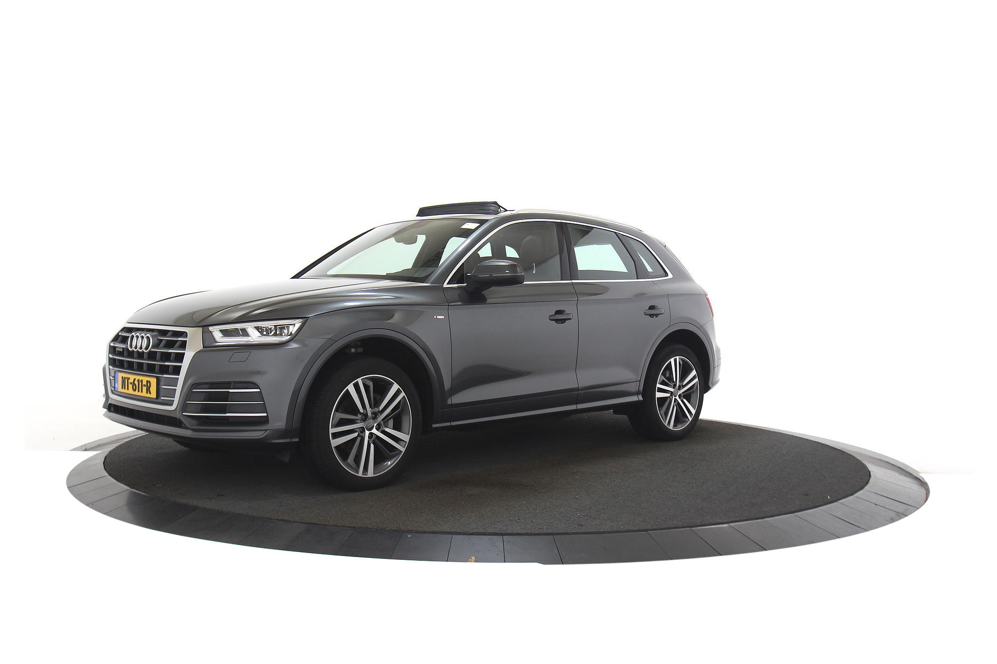 Audi Q5 2.0 TFSI quattro Launch Edition