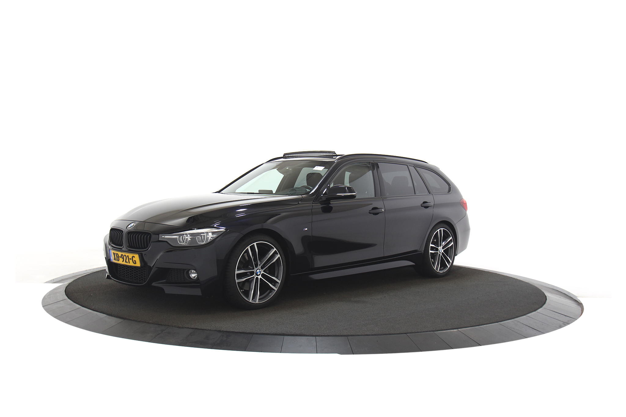 BMW 3-serie Touring 330i M Sport Edition |Pano|