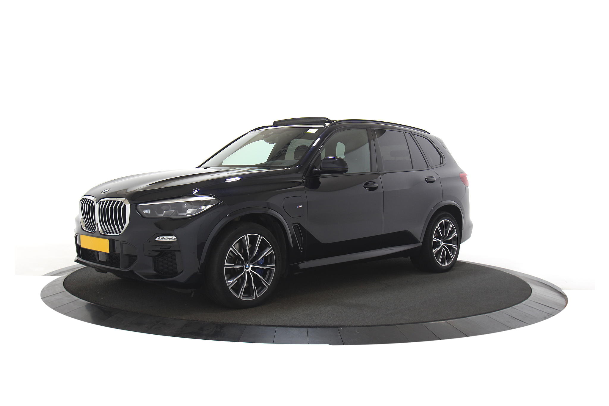 BMW X5 xDrive45e M-Sport |Pano|HUD|