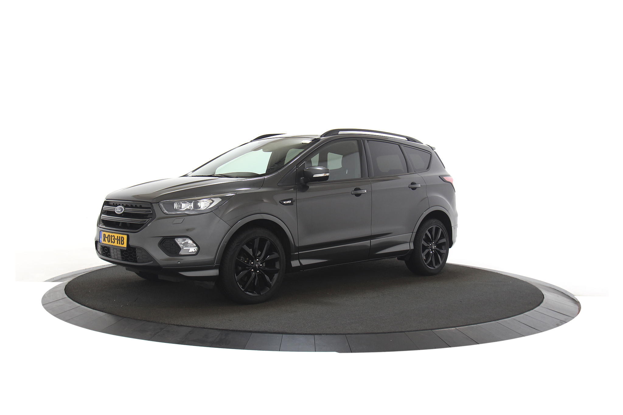 Ford Kuga 1.5 EcoBoost 150 PK St-Line Winterpakket