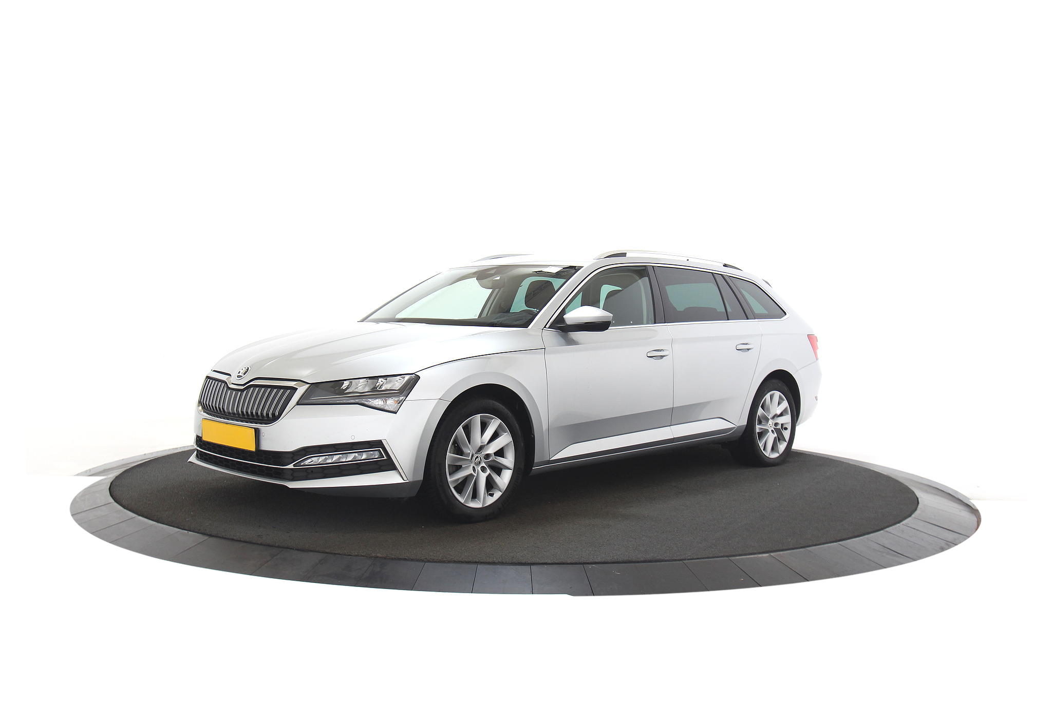 Skoda Superb Combi 1.4 TSI Plug-in hybrid executive