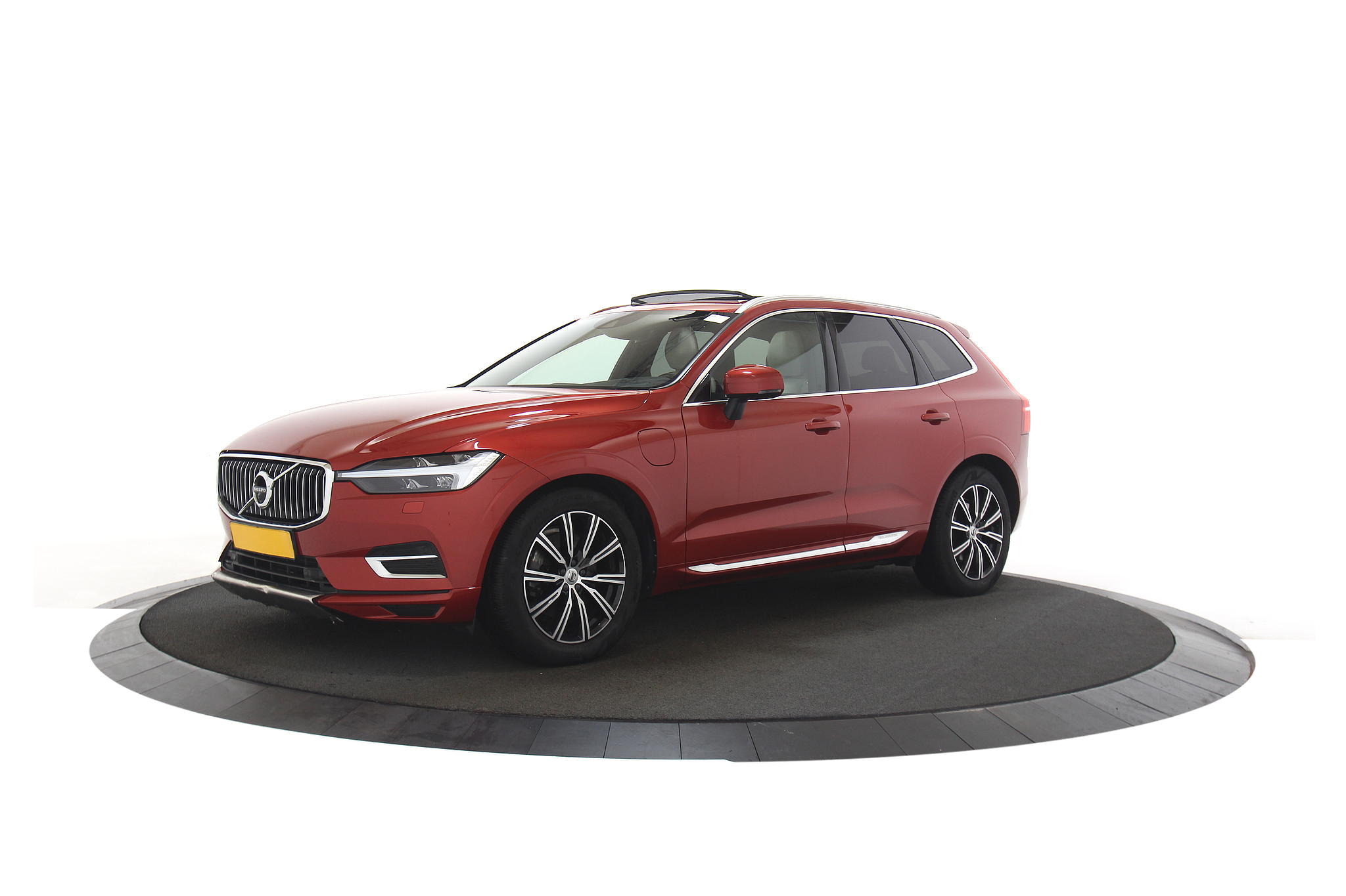 Volvo XC60 T6 Plug-in AWD Recharge inscr.