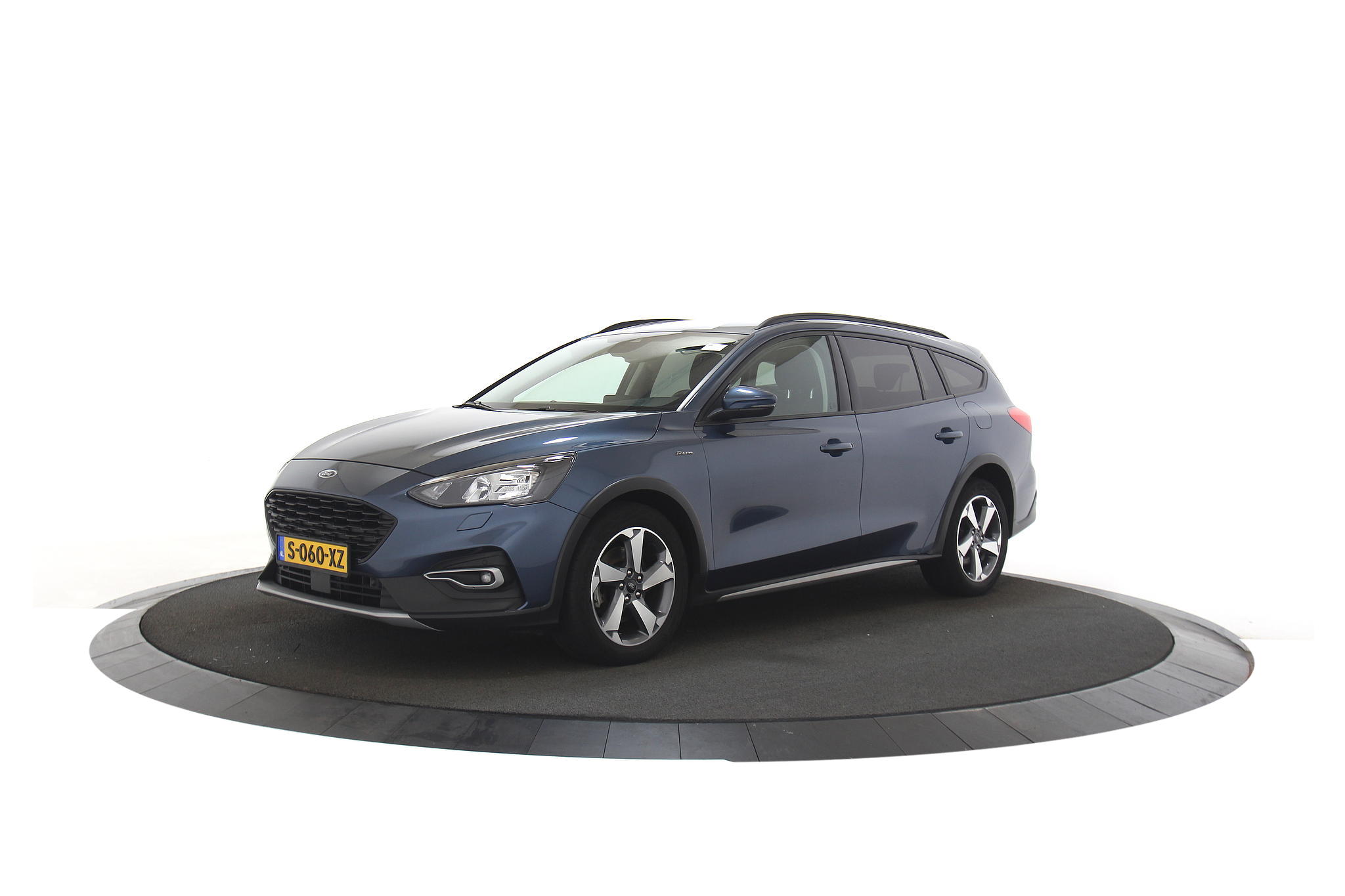 Ford Focus Wagon 1.0 EcoBoost Titanium X Business