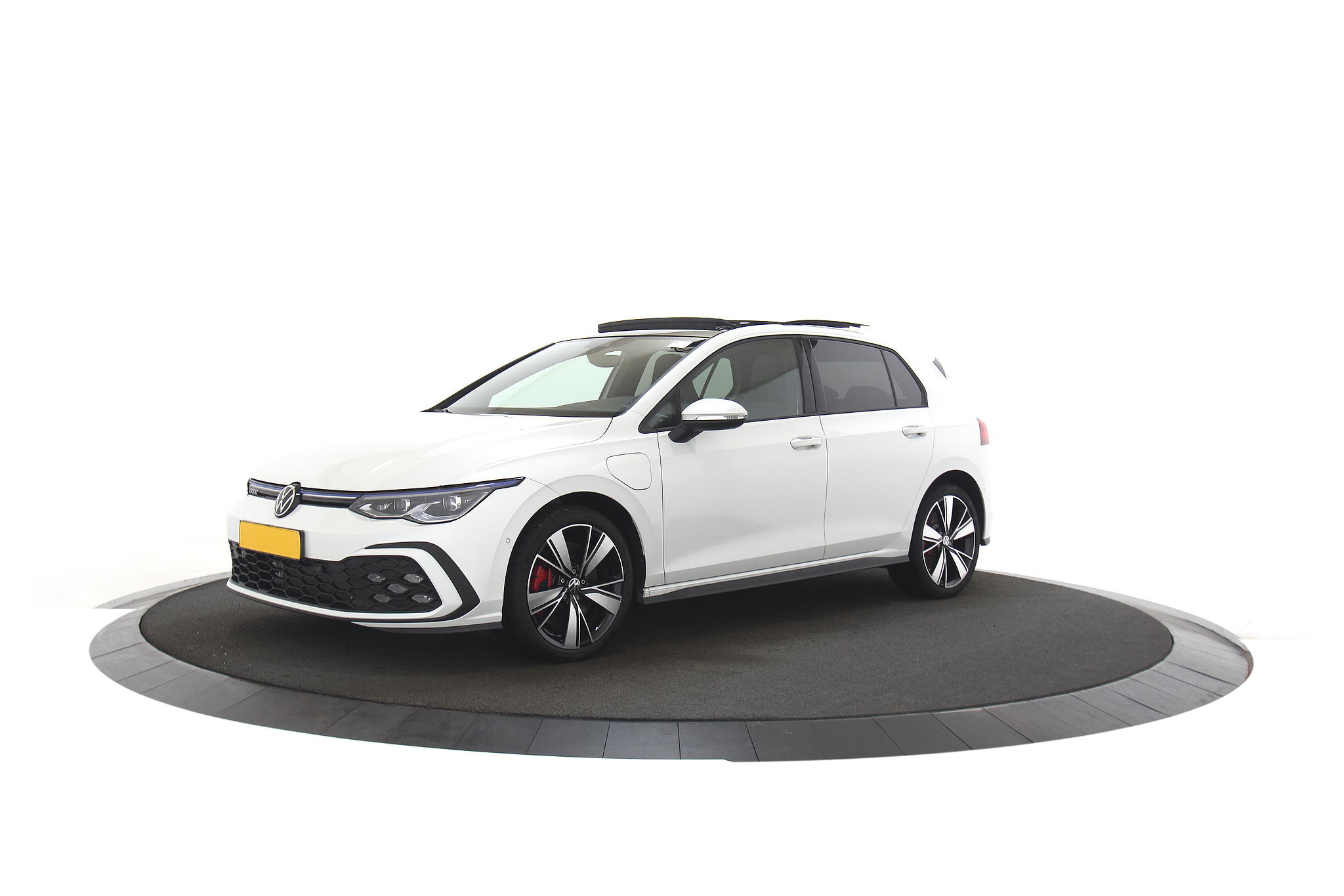 Volkswagen Golf GTE 1.4 EHYBRID 245pk DSG, Pano