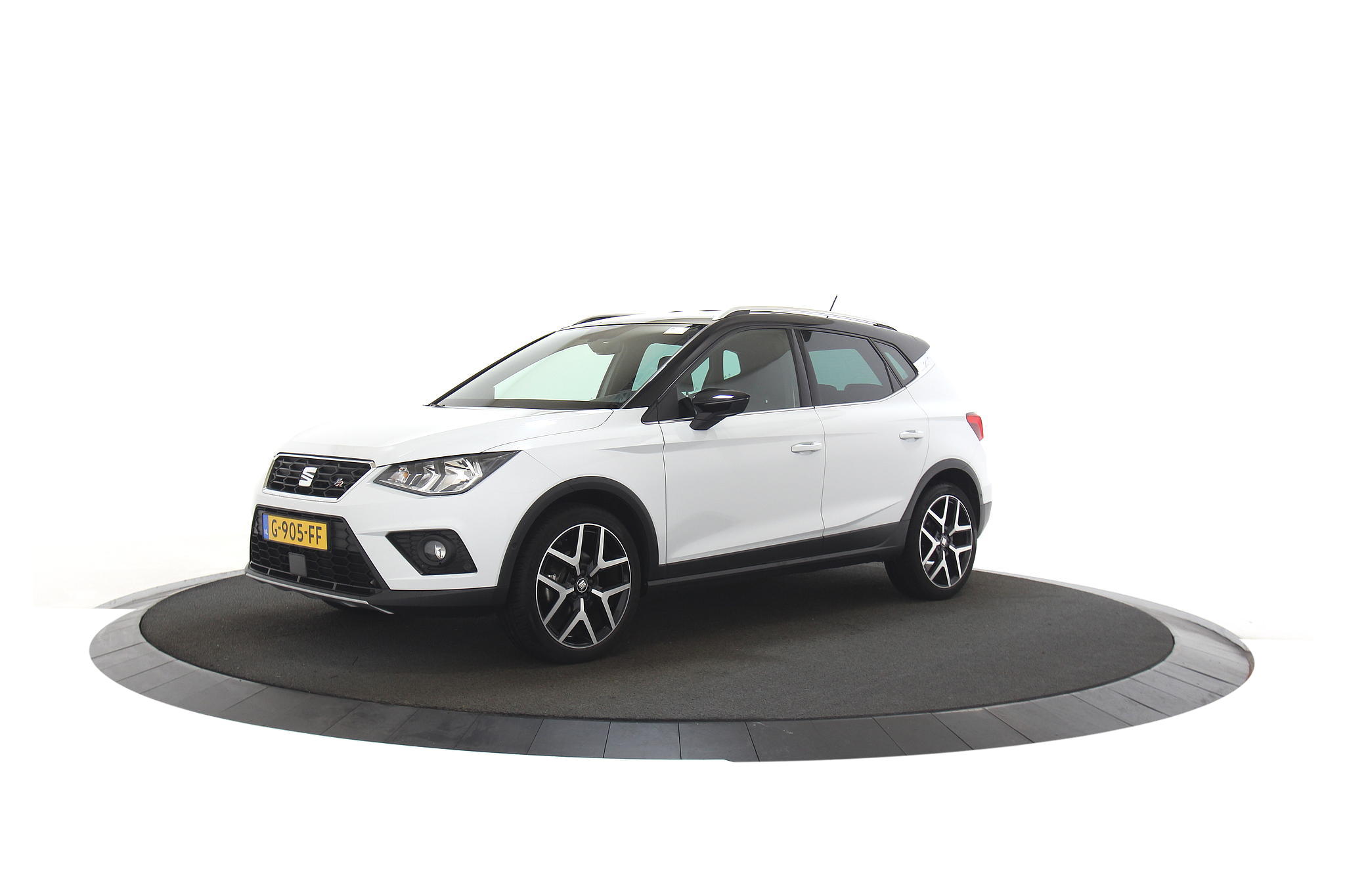 SEAT Arona 1.0 TSI FR AUT Business Intense Trekhaak