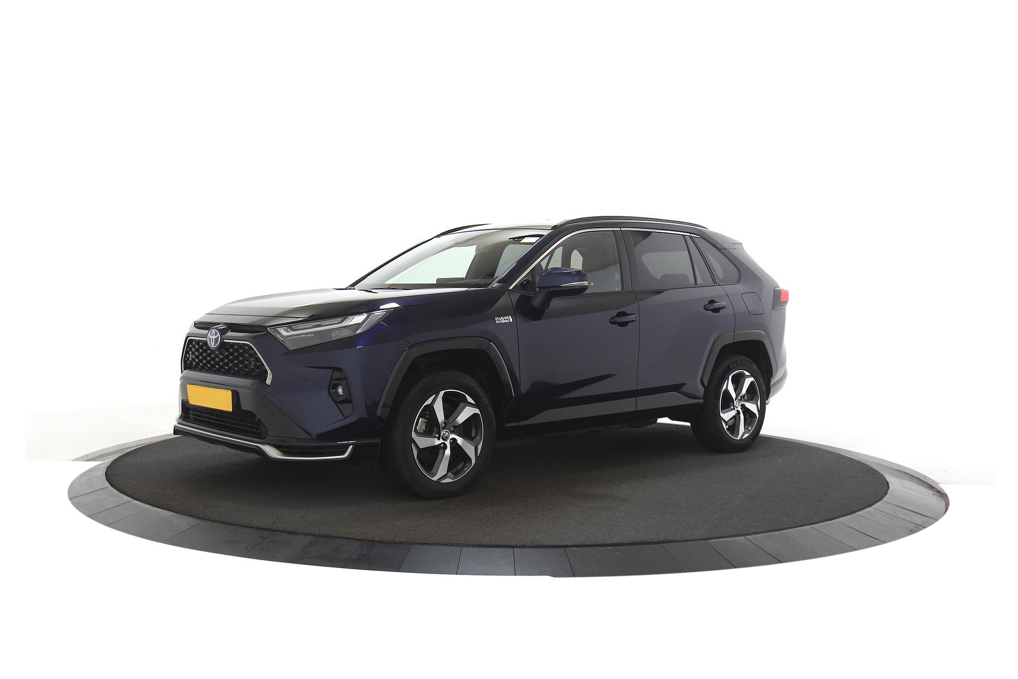 Toyota RAV 4 2.5 Hybrid Plug-in Style