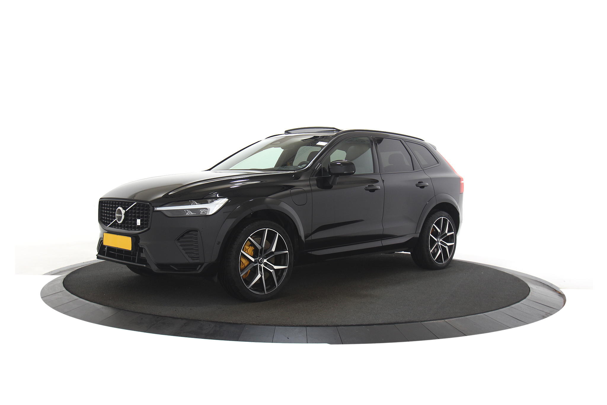 Volvo XC60 2.0 T8 Recharge AWD Polestar Engineered