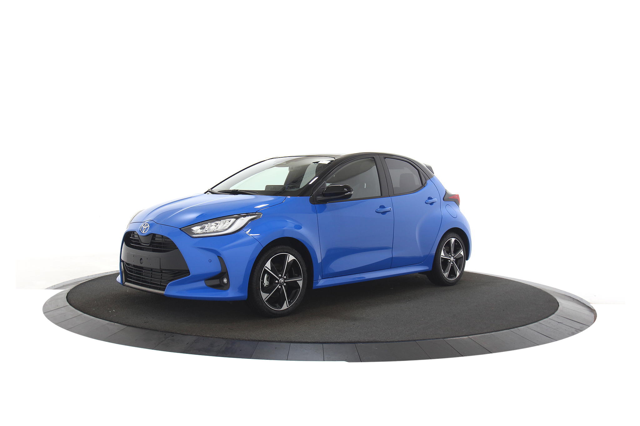 Toyota Yaris 1.5 Hybrid Launch Edition 2025 |Pano|JBL|HUD|Camera|PDC|