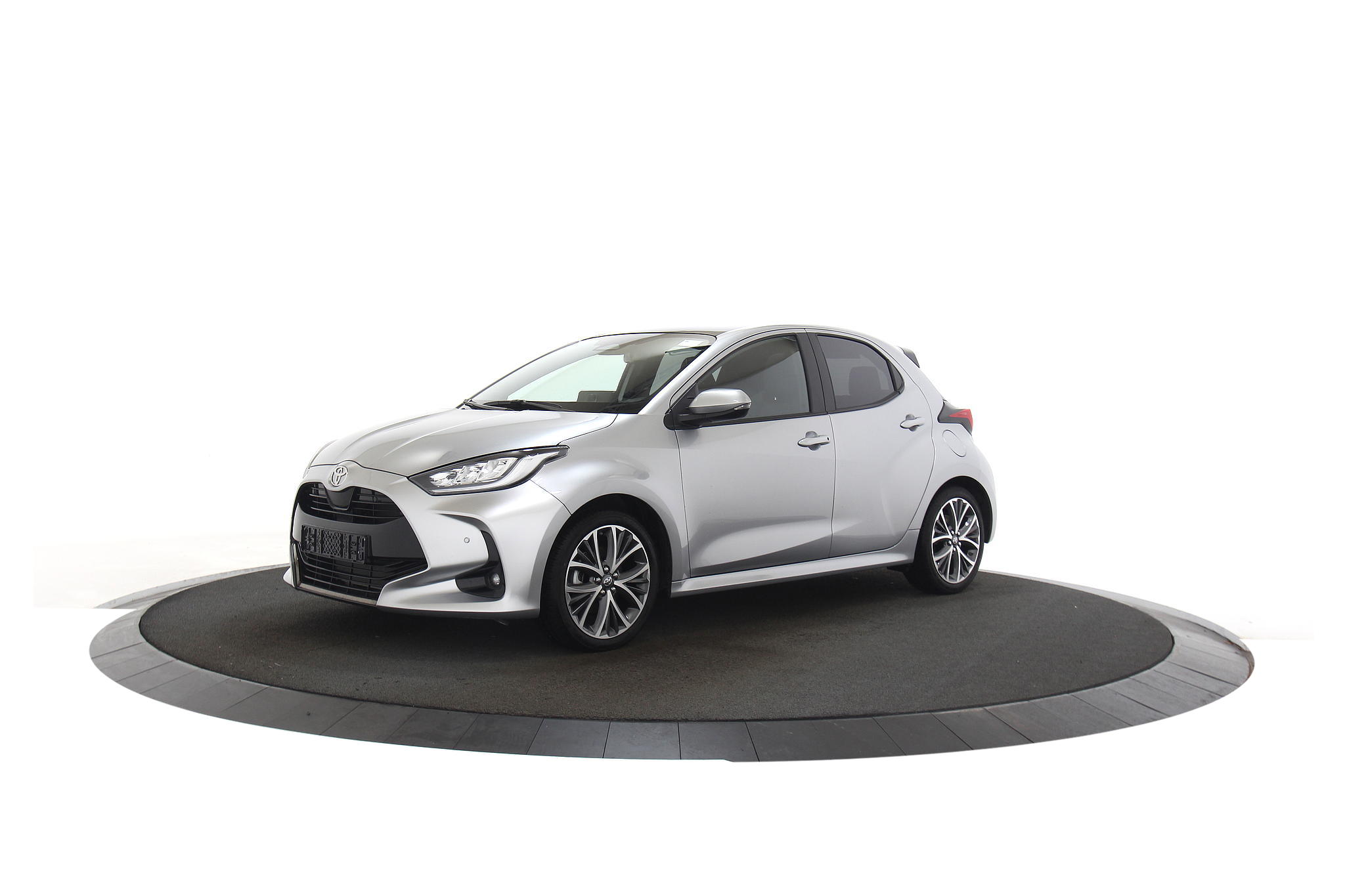 Toyota Yaris 1.5 Hybrid 130 Executive |Pano|HUD|Stoelverwarming|JBL|PDC V+A|