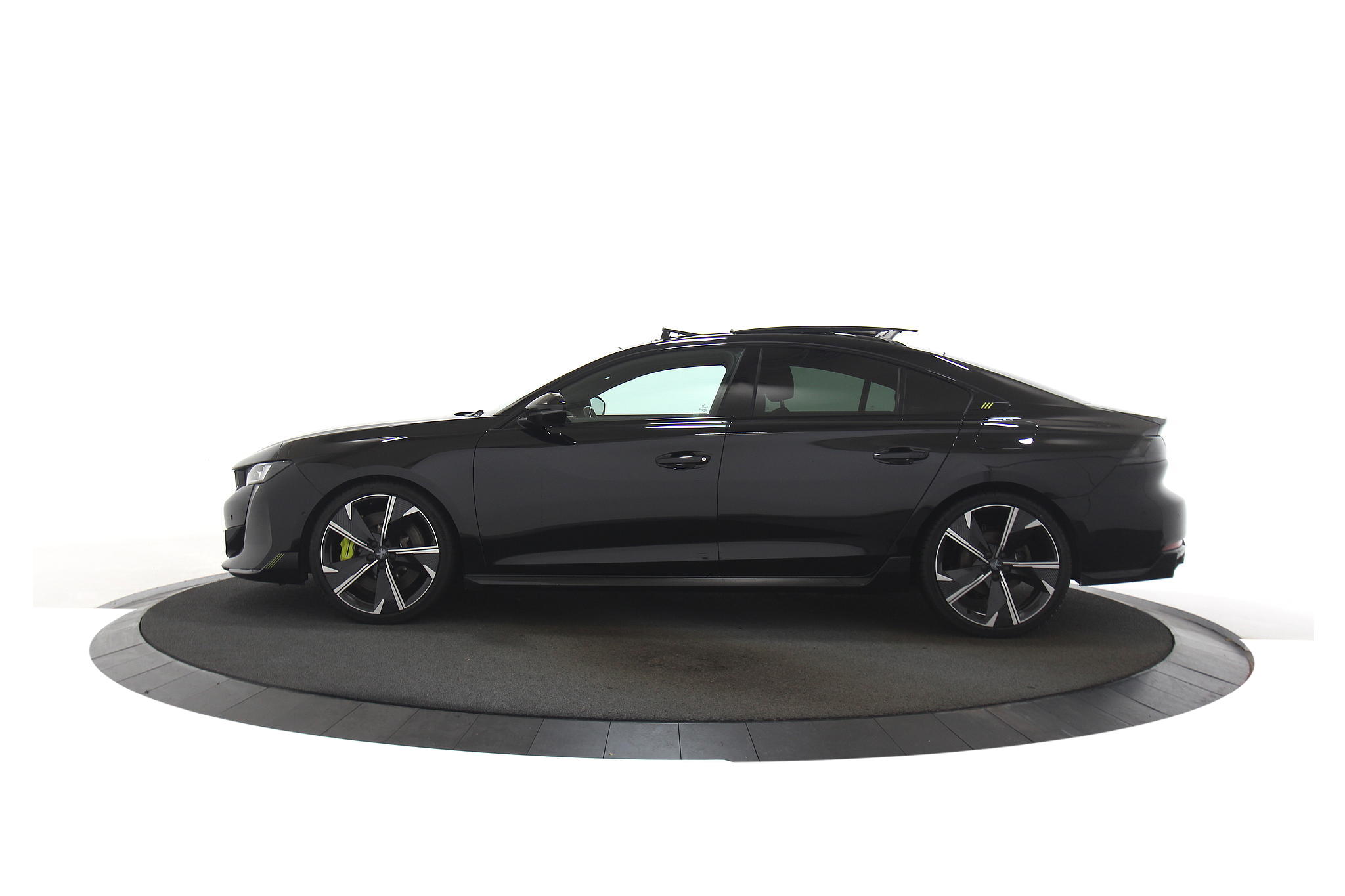 Peugeot 508 1.6 HYbrid Peugeot Sport Engineered