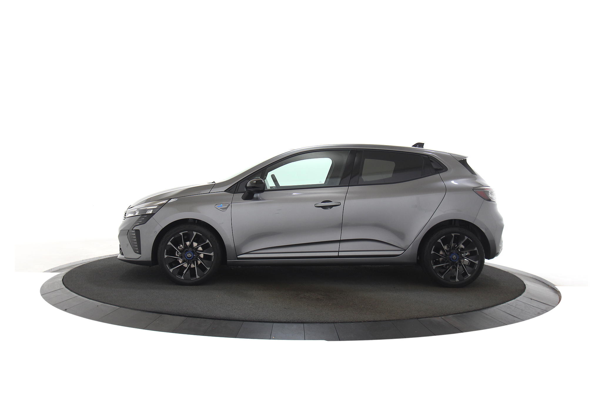 Renault Clio 1.0 TCe 90 GPF esprit Alpine Pack city Premium | Pack Winter | Pack Sound | 17″ LMV Nieuwprijs 30700,-,-