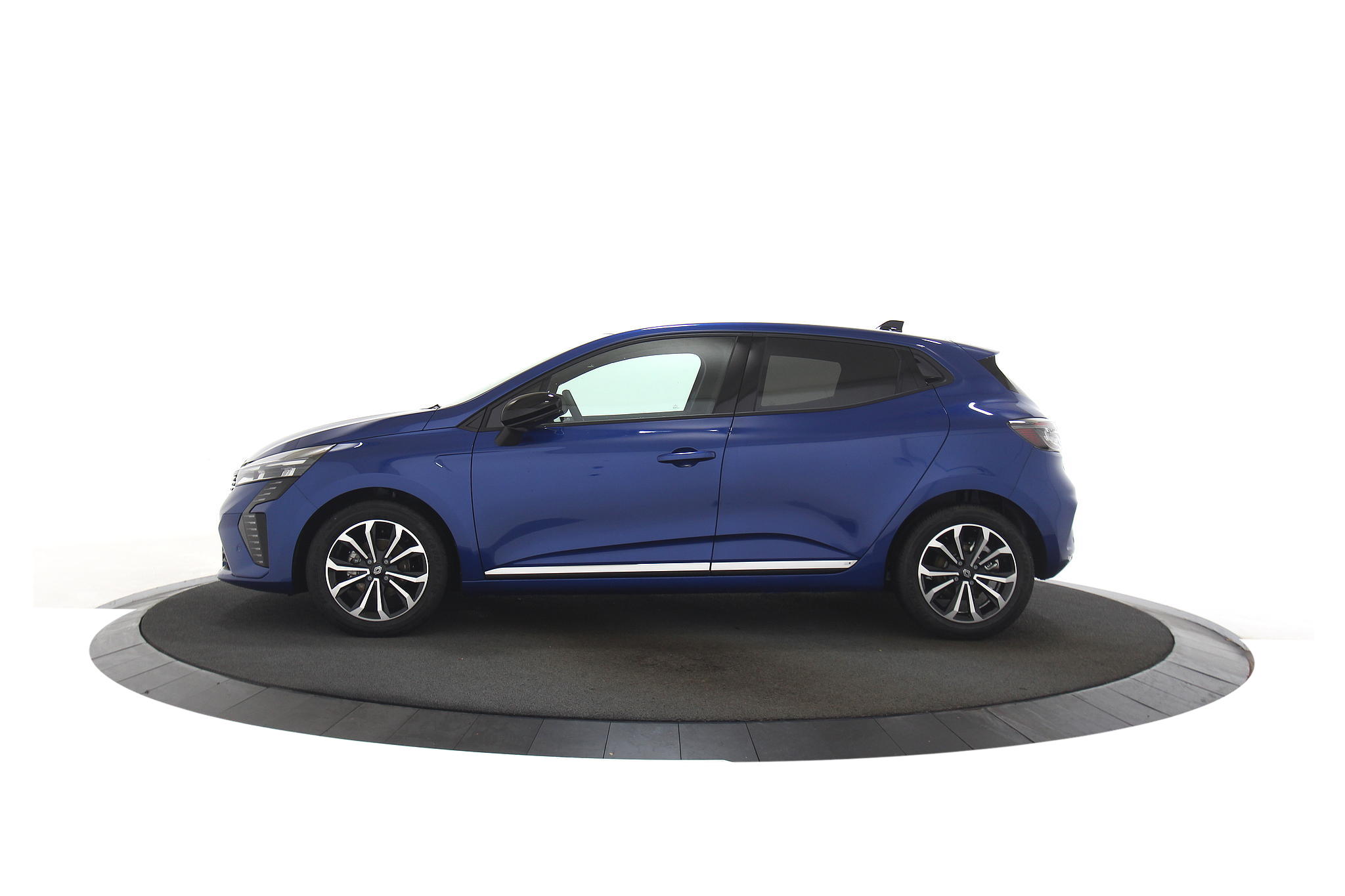 Renault Clio 1.0 TCe 90 GPF Techno | Bleu Iron met. | Pack Winter | Pack City Premium | Pack Driving & Safety Nieuwprijs 28600,-