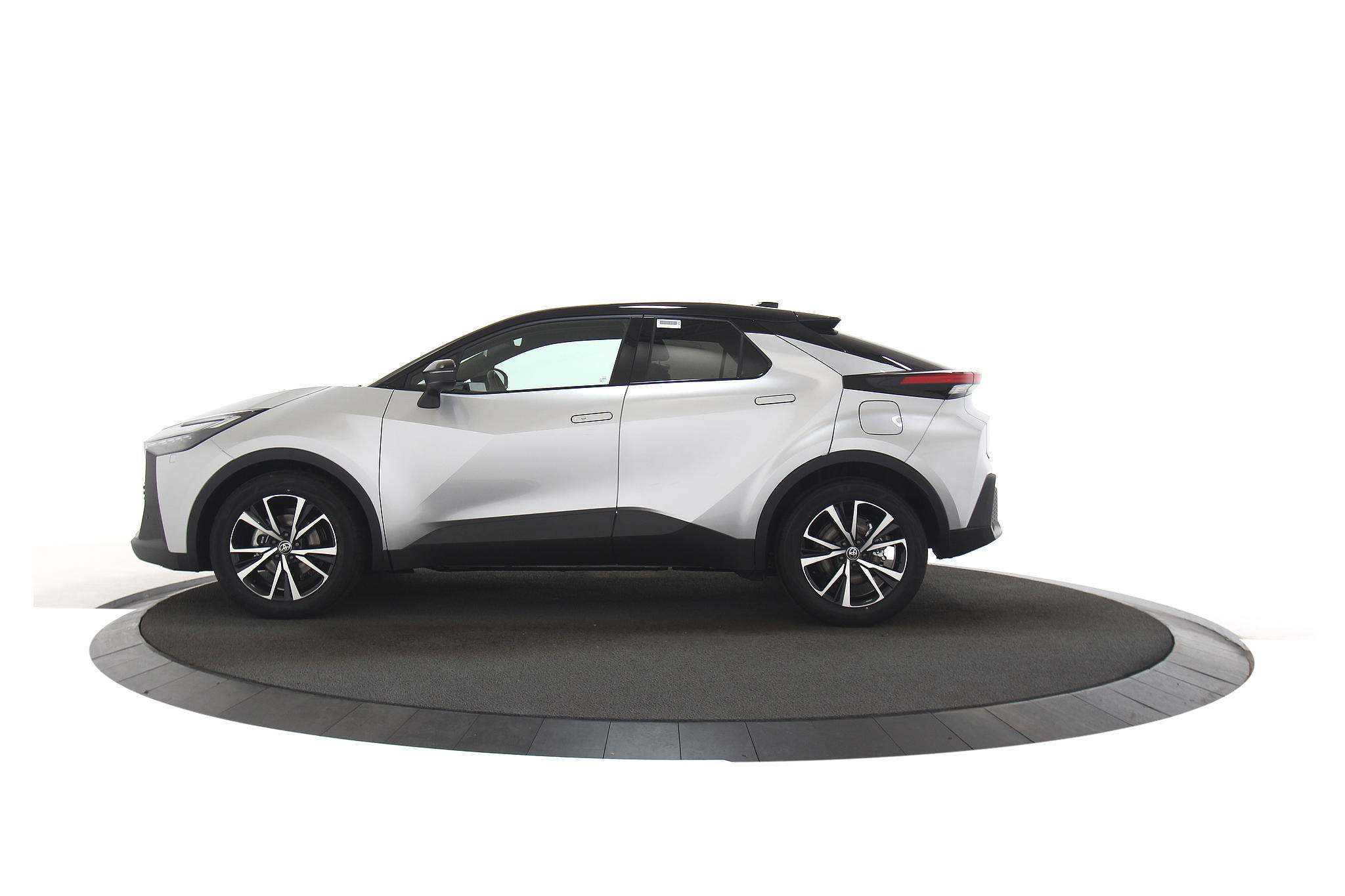 Toyota C-HR 1.8 Hybrid 140 First Edition Bi-Tone