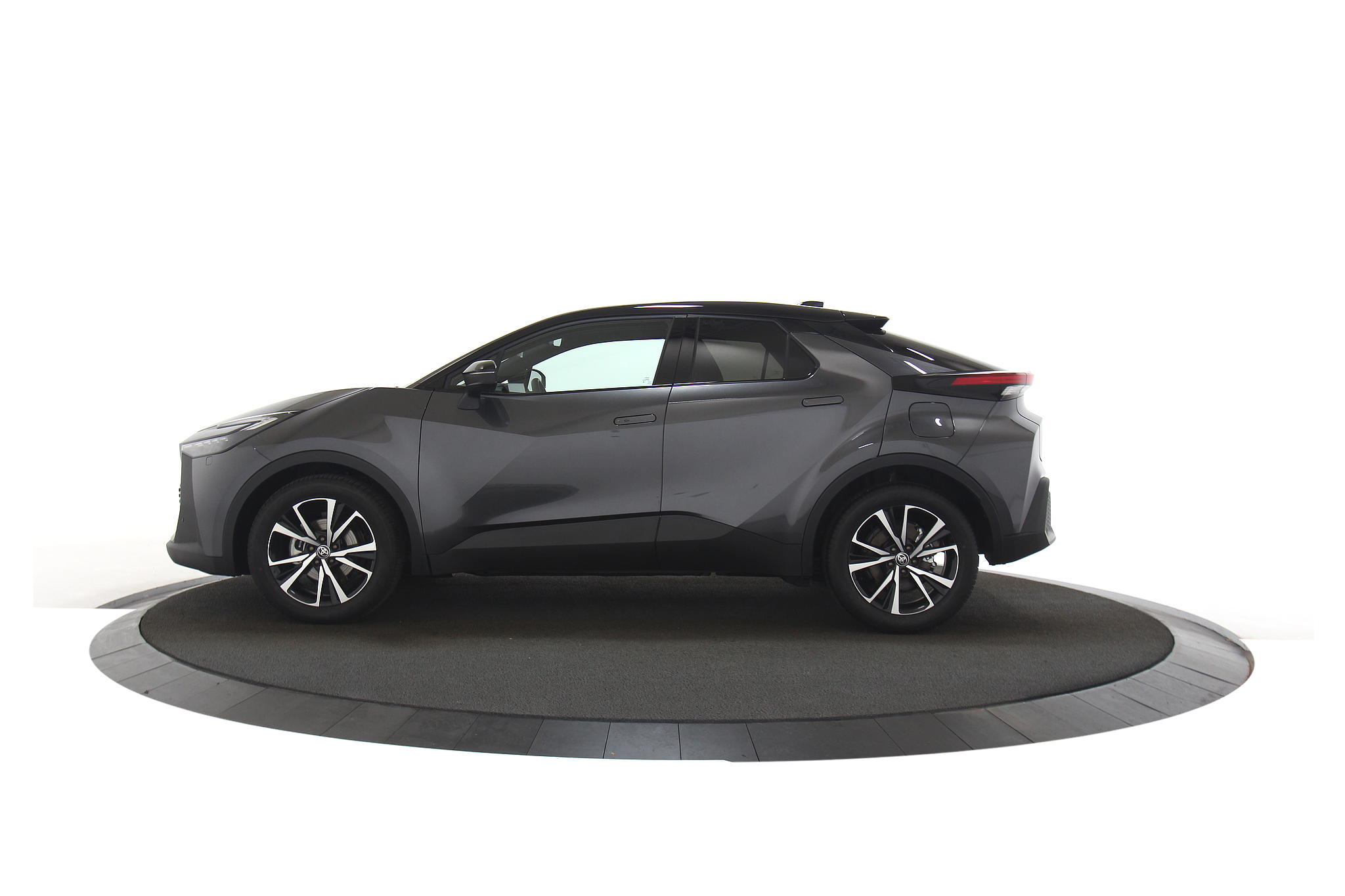 Toyota C-HR 1.8 Hybrid 140 First Edition Bi-Tone