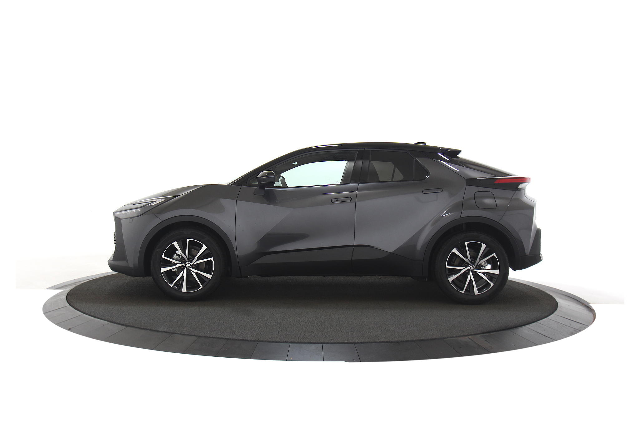 Toyota C-HR 1.8 Hybrid 140 First Edition Bi-Tone