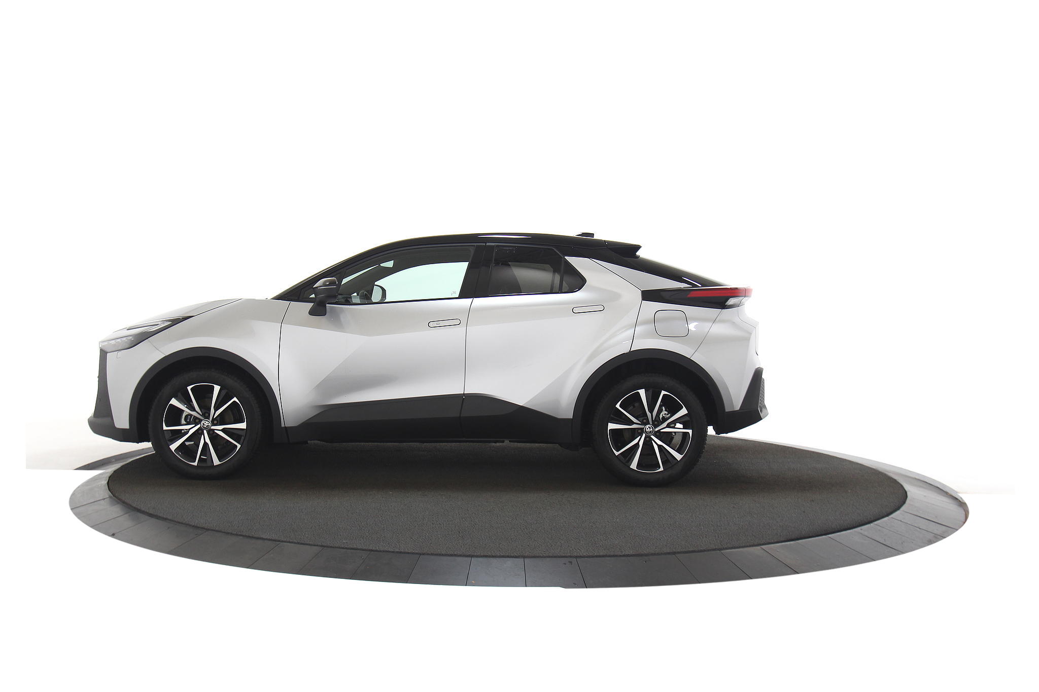 Toyota C-HR 1.8 Hybrid 140 First Edition Bi-Tone