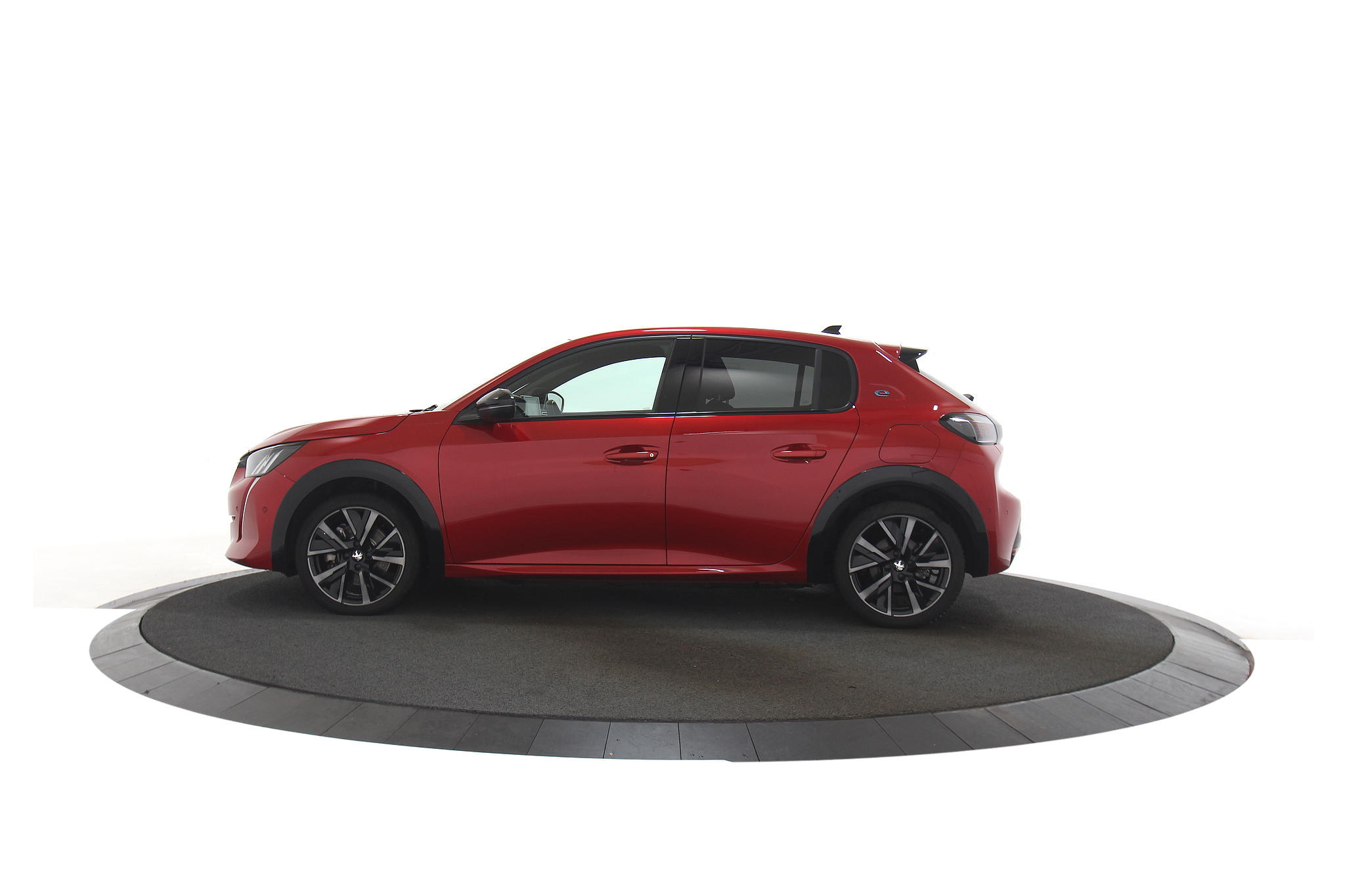 Peugeot e-208 EV GT 50 kWh 3-Fase Pano Virtual Half Leder-Alcantara