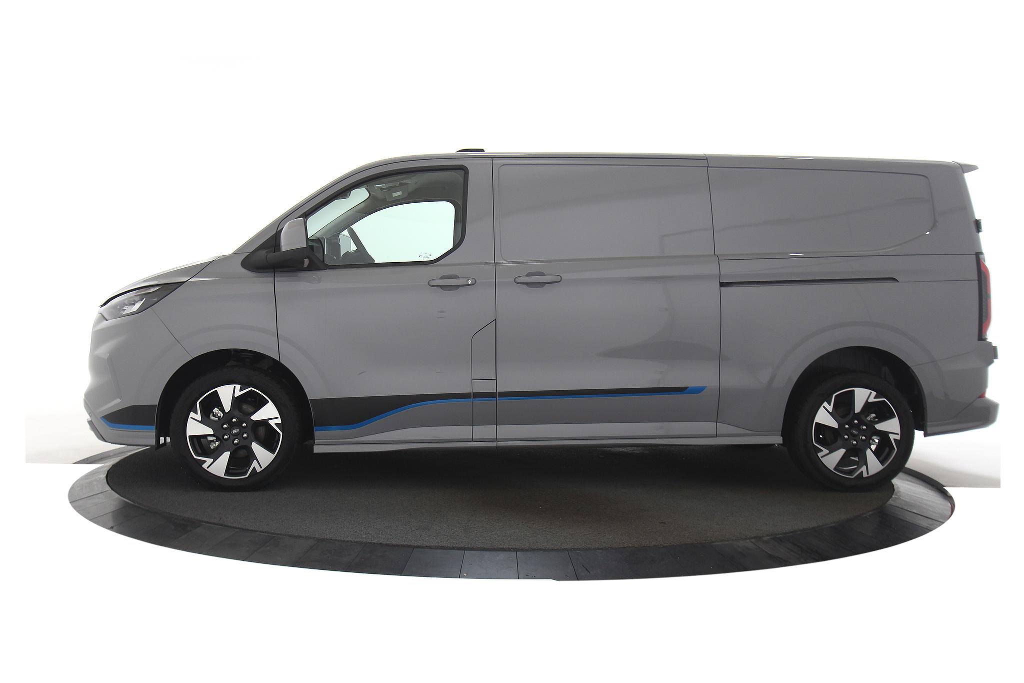 Ford Transit Custom 300 2.0 TDCI L2H1 Sport 170PK AUT | Grey Matter