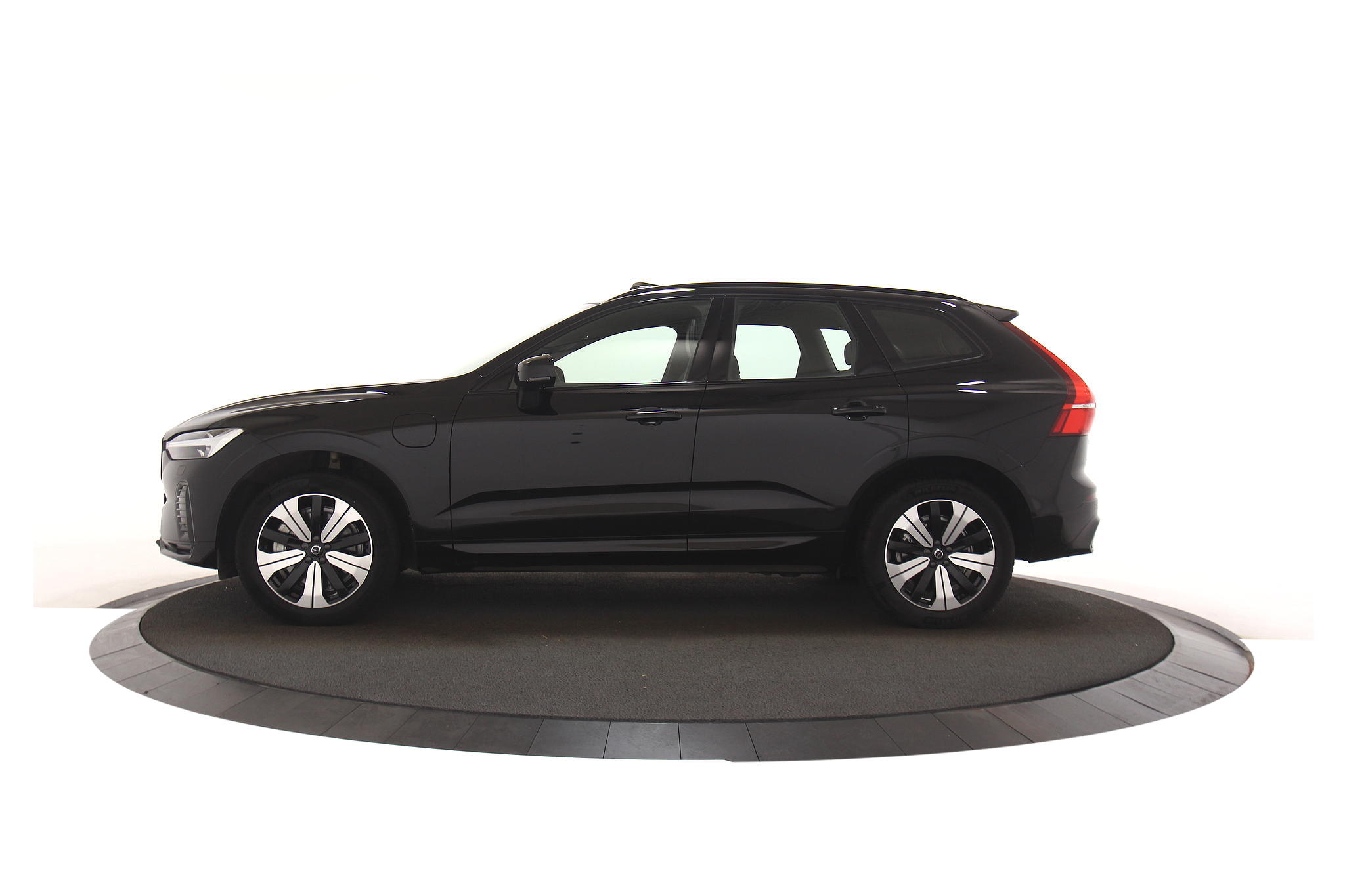 Volvo XC60 2.0 T6 Plug-in hybrid AWD Plus Bright