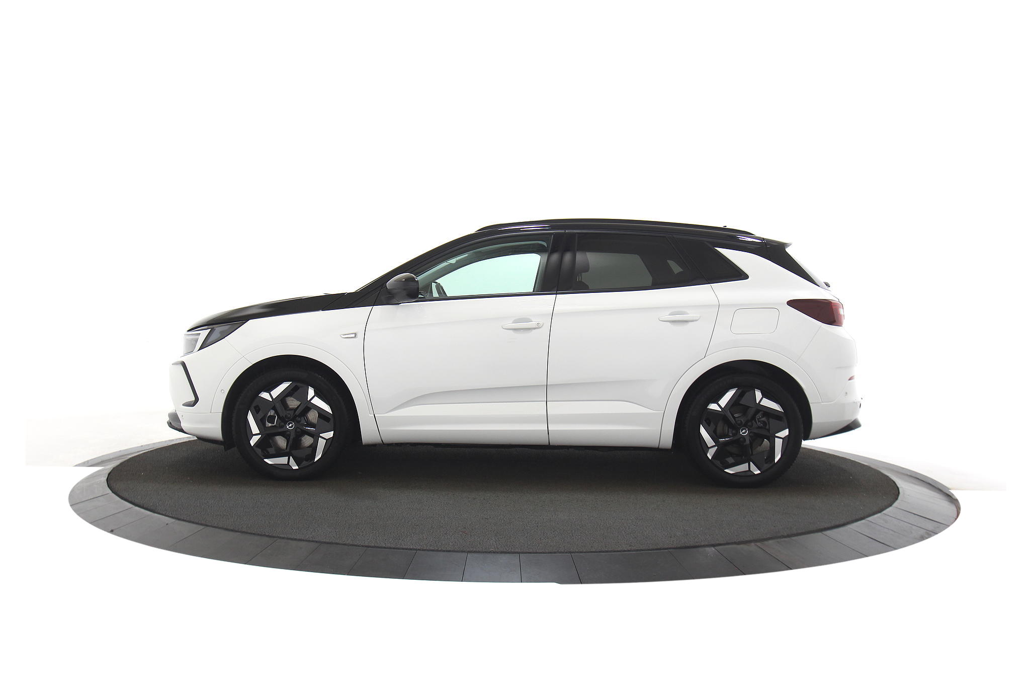 Opel Grandland 1.6 Turbo Plug-In Hybrid 4×4 GSe