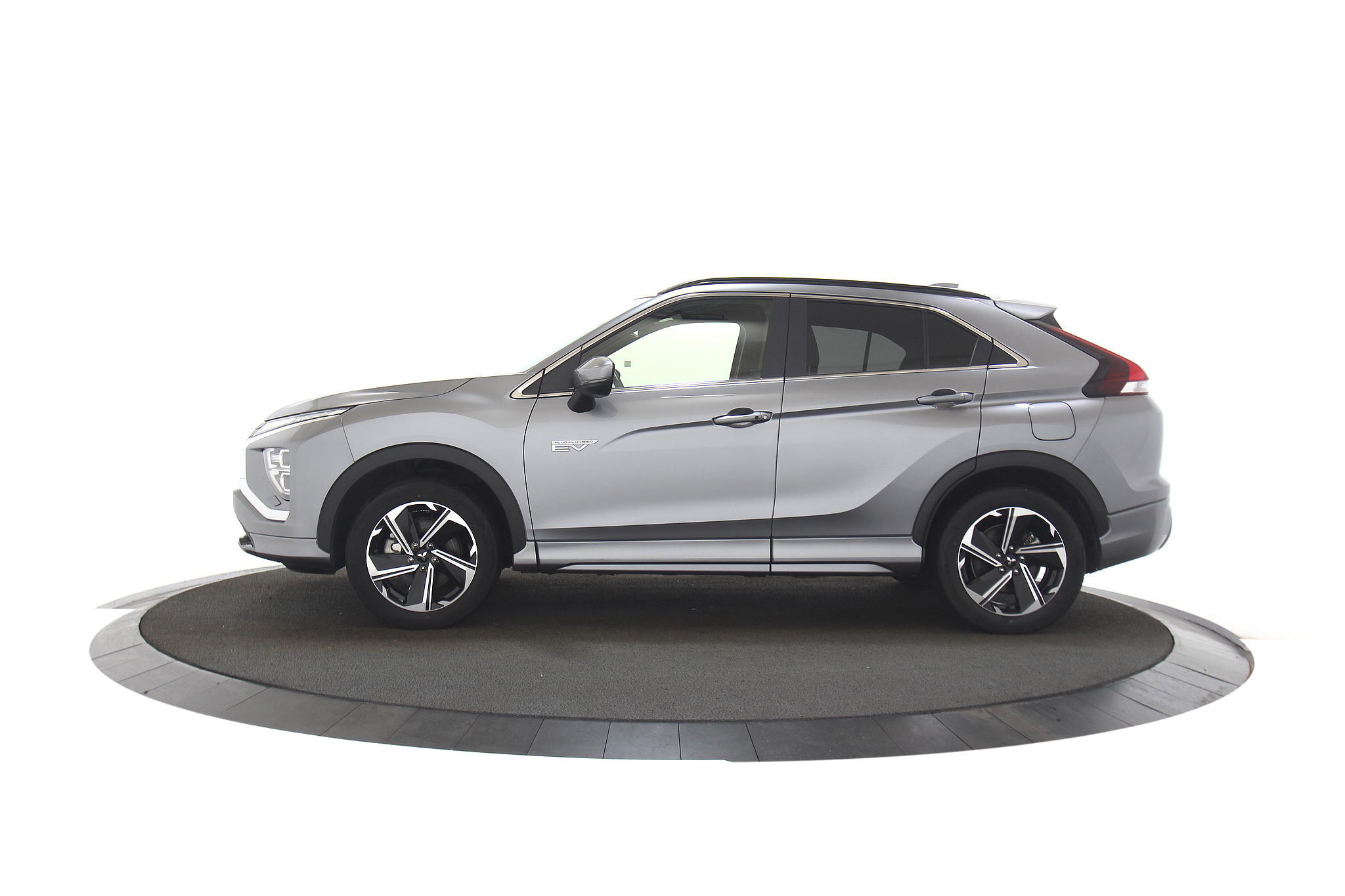 Mitsubishi Eclipse Cross 2.4 PHEV Instyle Leder Pano