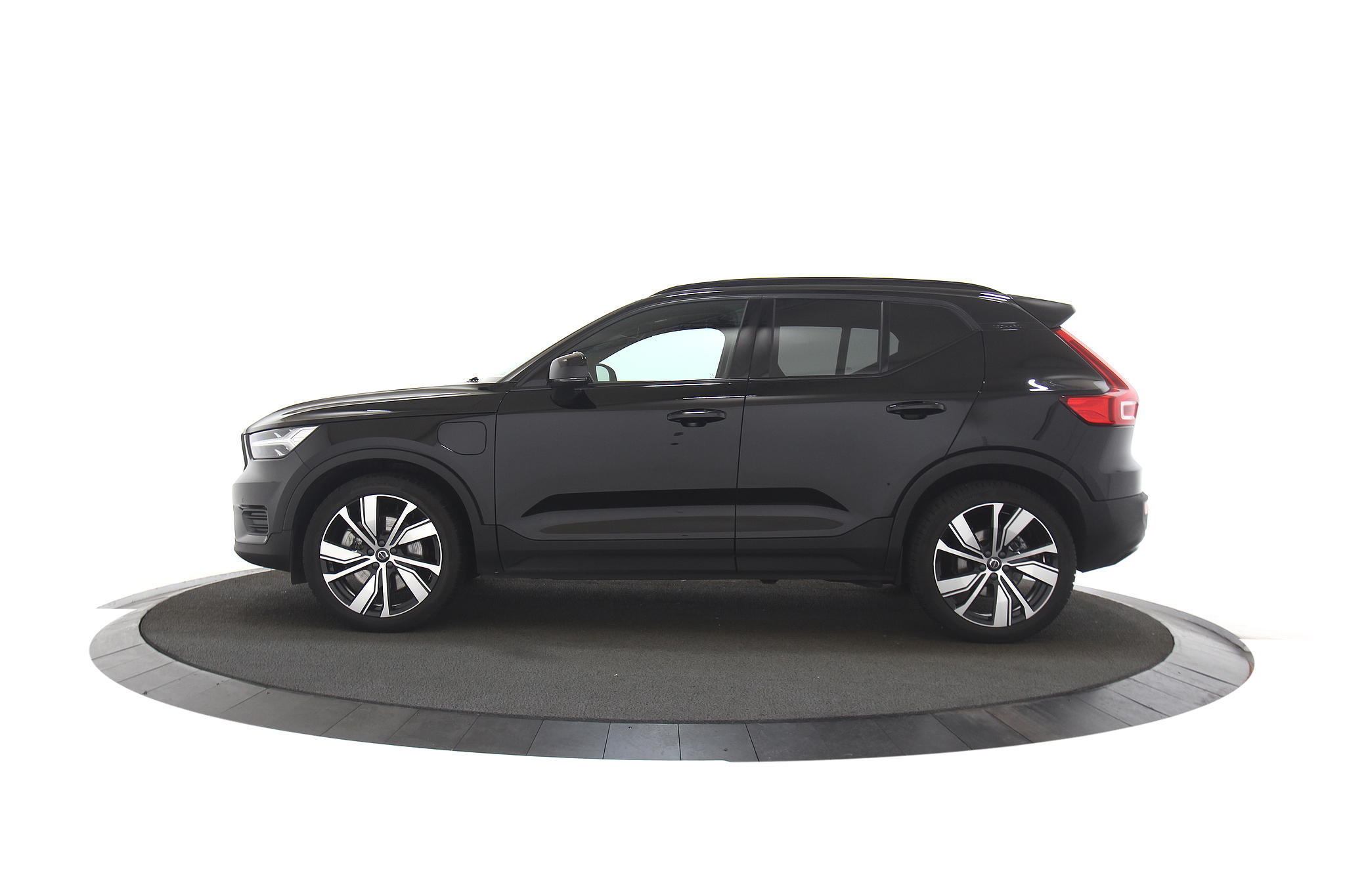 Volvo XC40 T4 PLUGIN HYBRID AUTO RECHARGE R-DESIGN