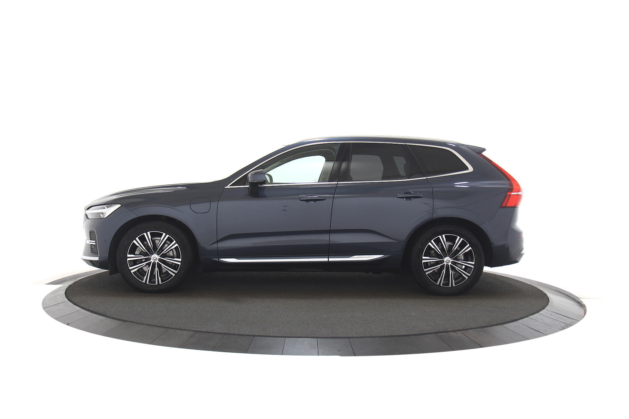 Volvo XC60 2.0 T8 Recharge Inscription Long Range |Luchtvering|Trekhaak|HUD|H&K|