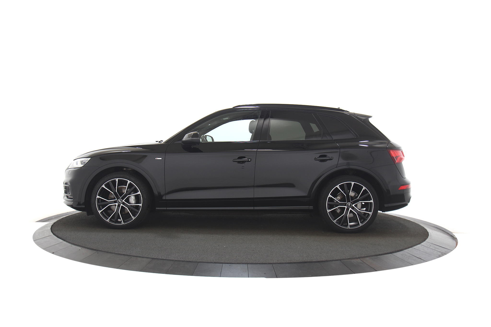 Audi Q5 2.0 TFSI quattro Launch Edition