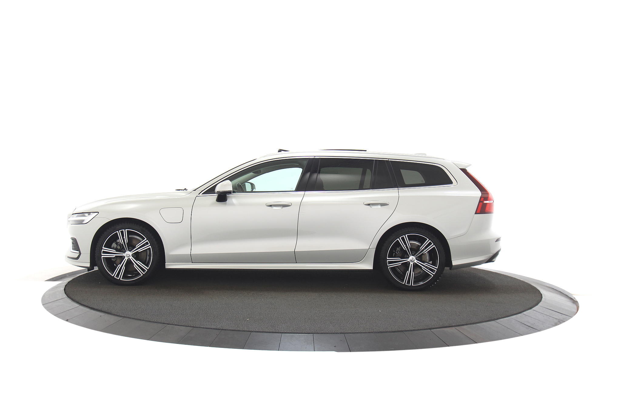 Volvo V60 2.0 T6 Recharge AWD Inscription