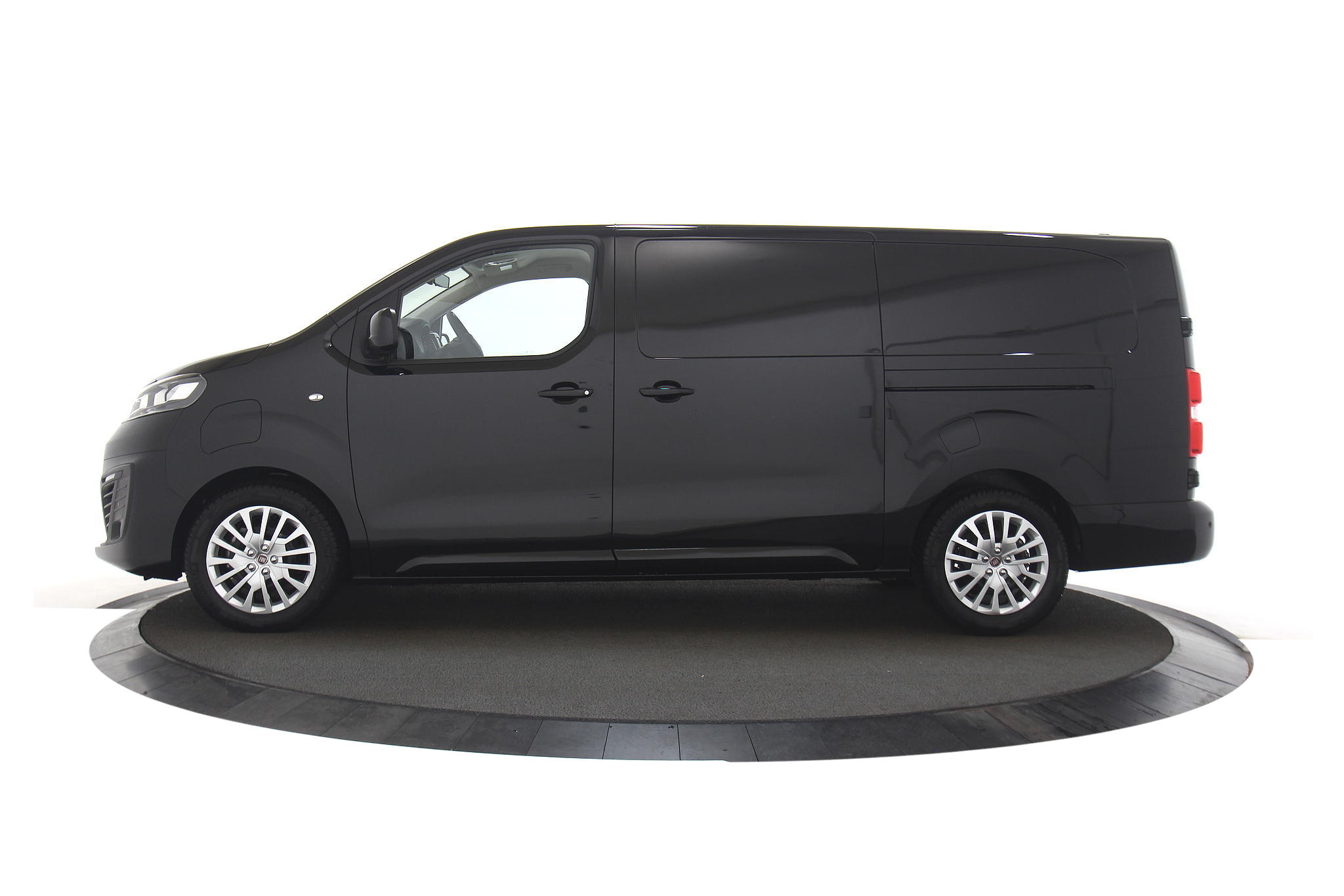 Fiat e-Scudo L3H1 75 kWh