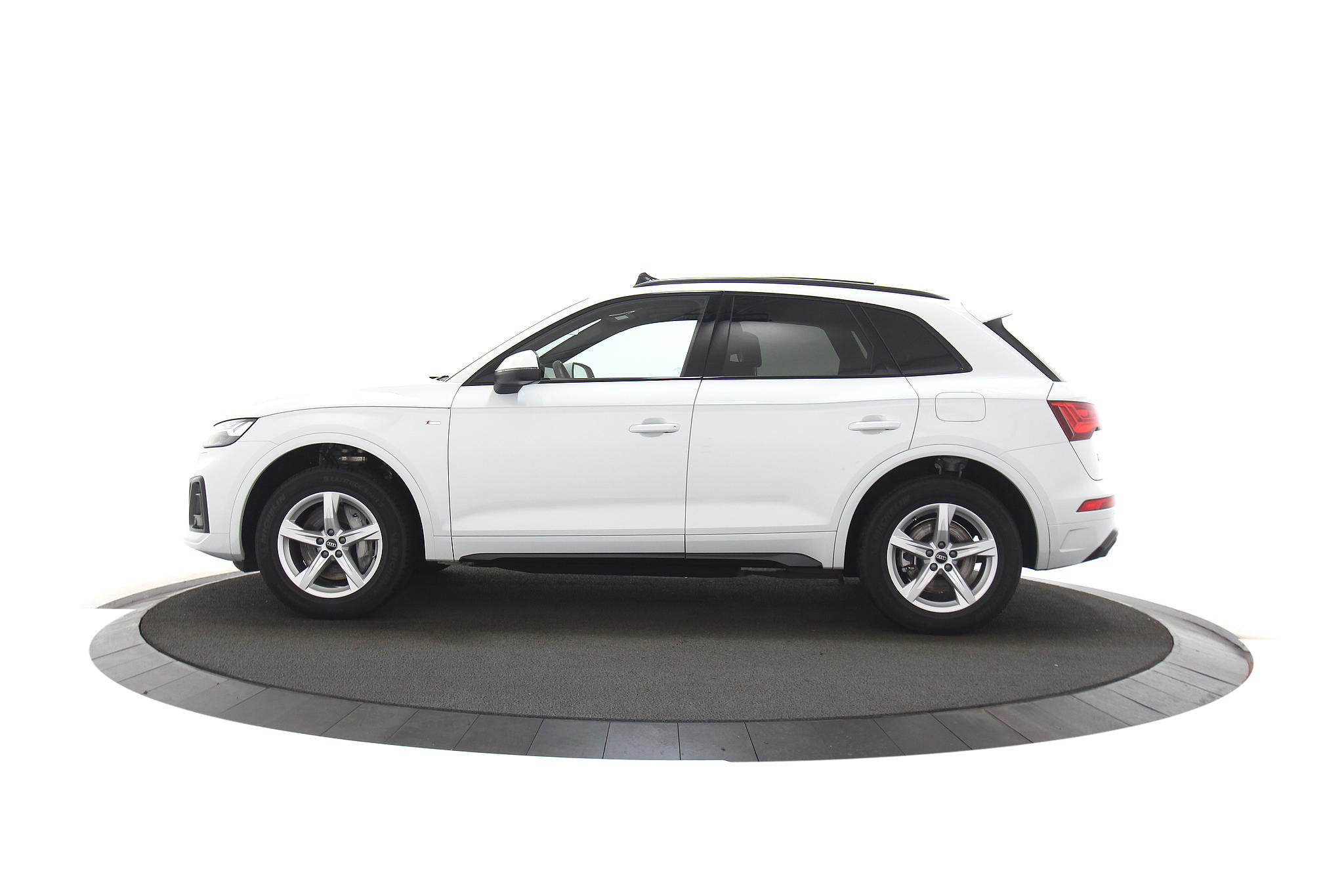 Audi Q5 S Line 50 TFSIE QUATTRO PANORAMADAK