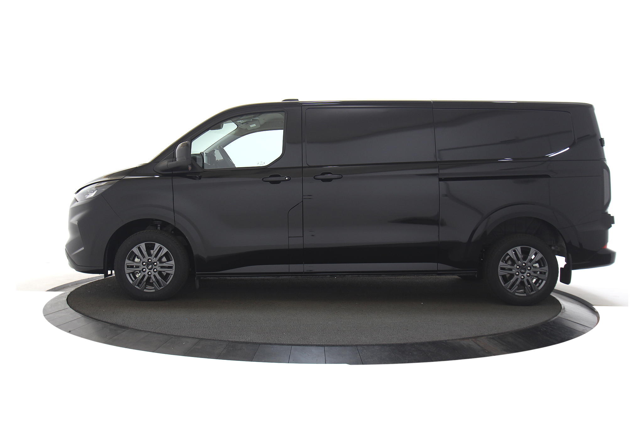 Ford Transit Custom 320 2.0 TDCI L2H1 Limited