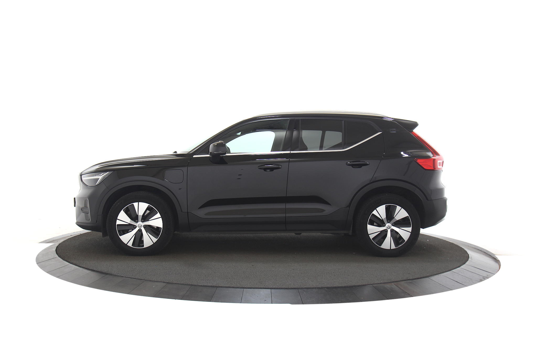 Volvo XC40 1.5 T4 Recharge Core Facelift