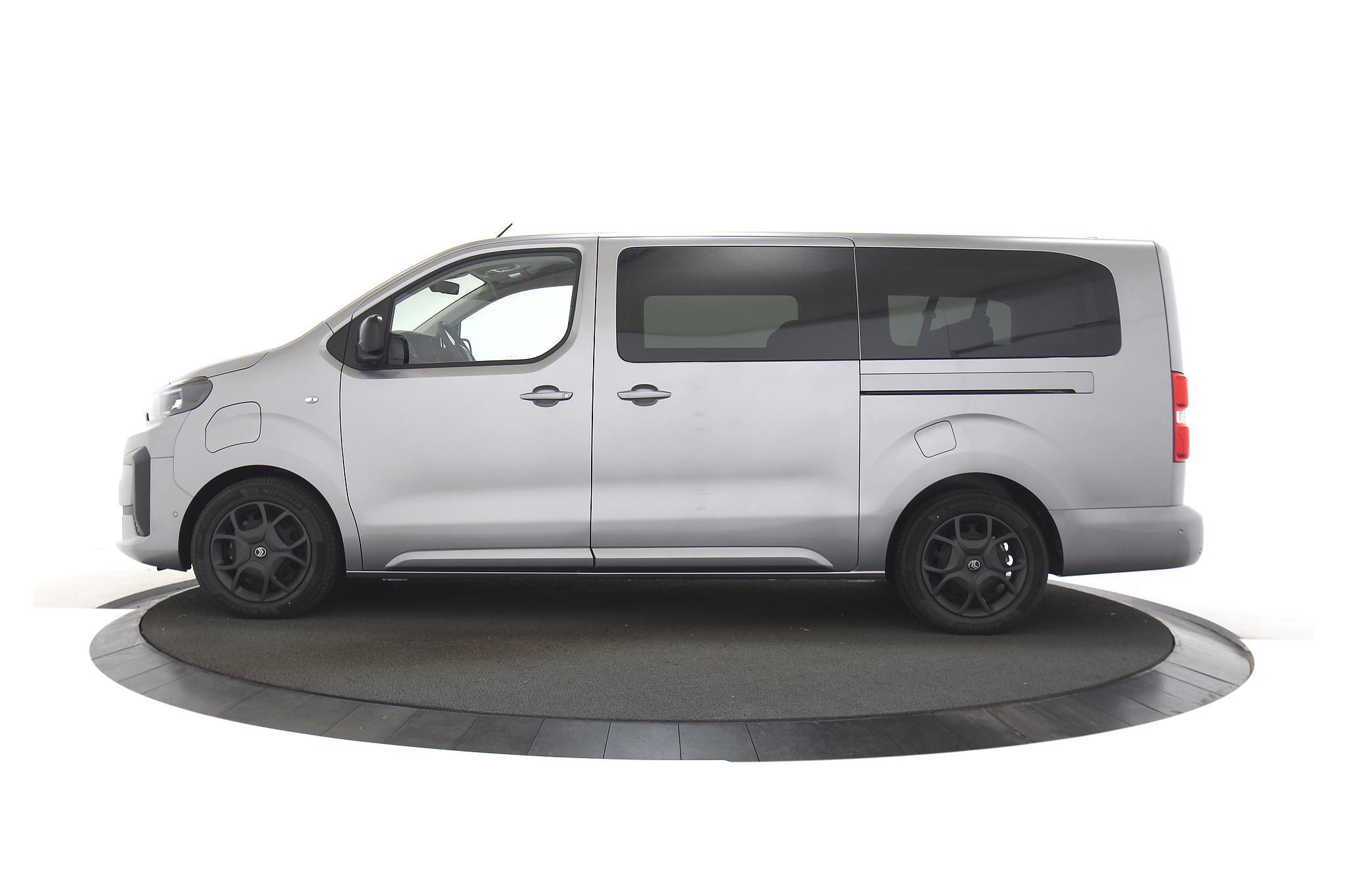 Citroen ë-SpaceTourer Facelift 75kWh XL 2xSD | LED ACC CAM | 341 km WLTP | Nieuwprijs € 69.924