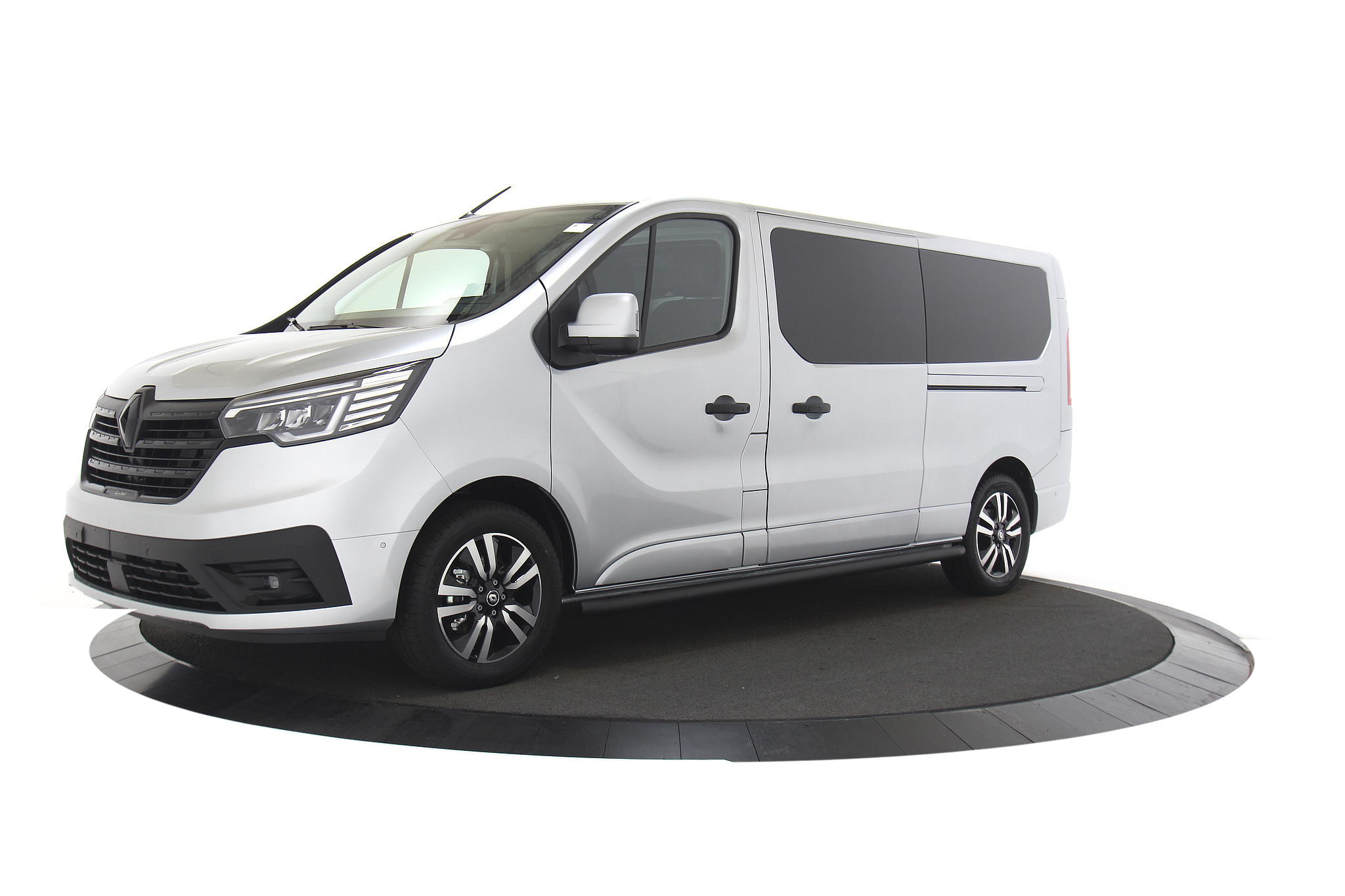 Renault Trafic 2.0 Blue dCi 170 T30 L2H1 Extra LIMITED 2xSD THK GLASL SB NR 64.