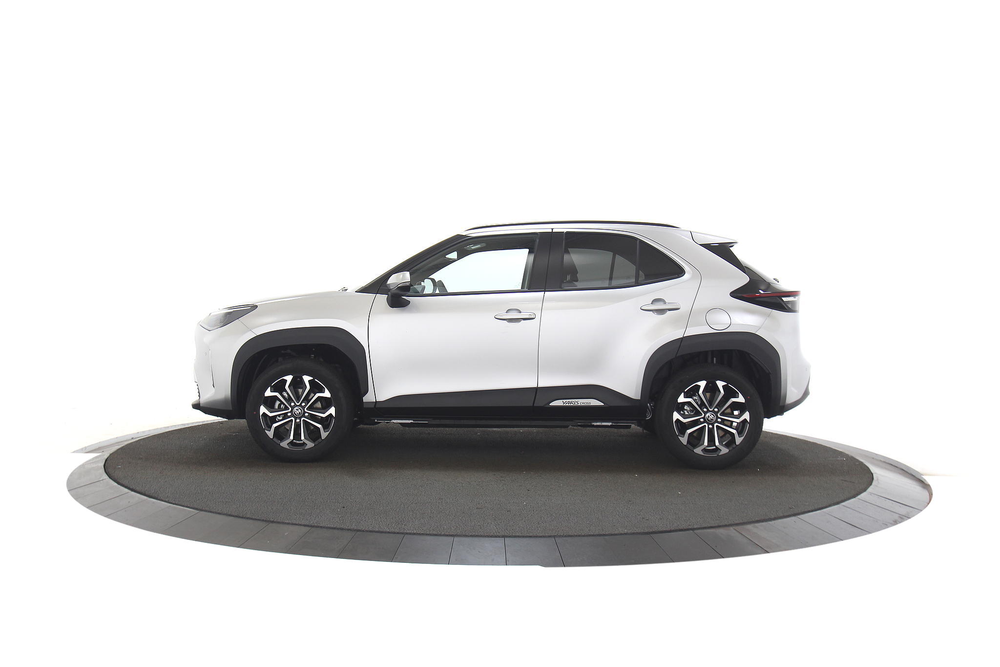 Toyota Yaris Cross 1.5 130PK Hybrid Teamplayer Winterpack Safetypack Navi Adaptief