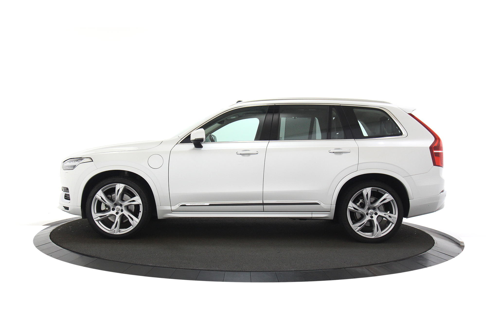Volvo XC90 2.0 T8 Recharge AWD Inscription |Luchtvering|Pano|H&K|Stoelverwarming|Memory|