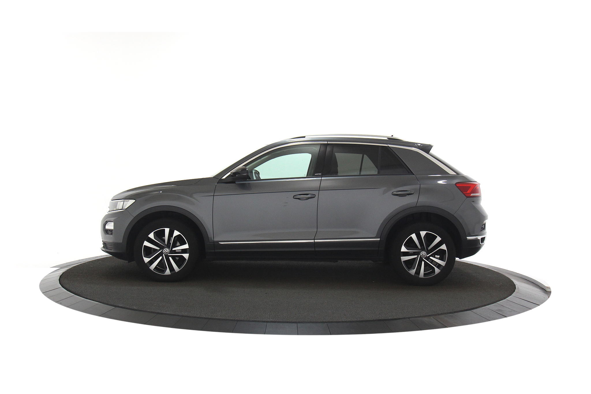 Volkswagen T-Roc 1.5 TSI Sport Business R