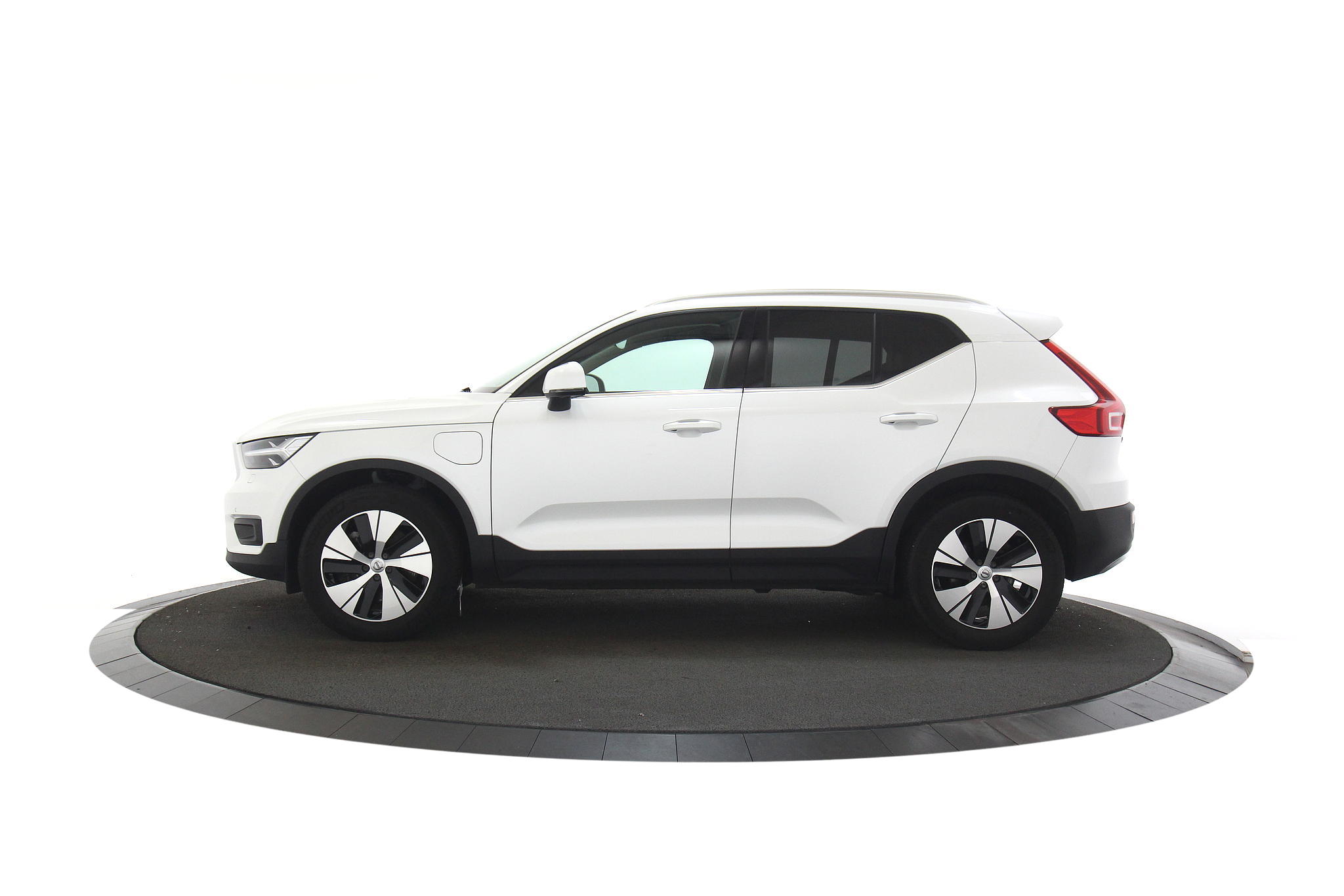 Volvo XC40 1.5 T4 Recharge Inscription Expr. |Stoelverwarming|ACC|