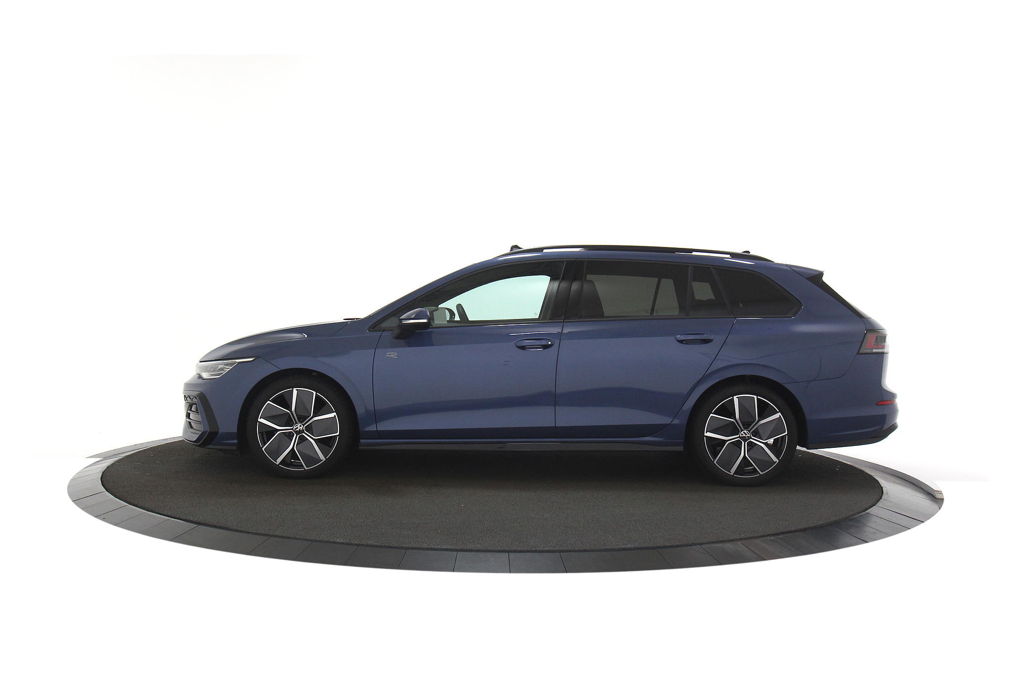 Volkswagen Golf Variant VIII 1,5eTSI 150PK DSG R-Line +