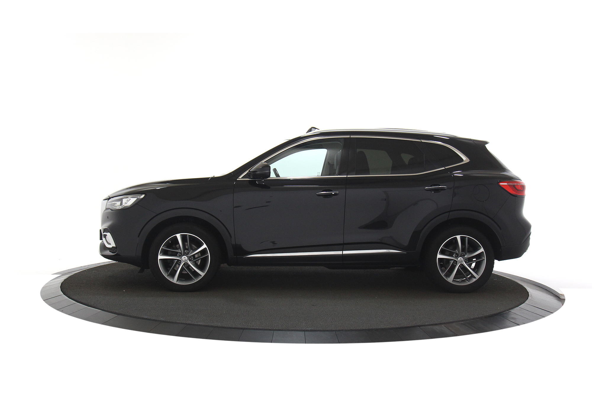 MG EHS 1.5 TGDI Luxury