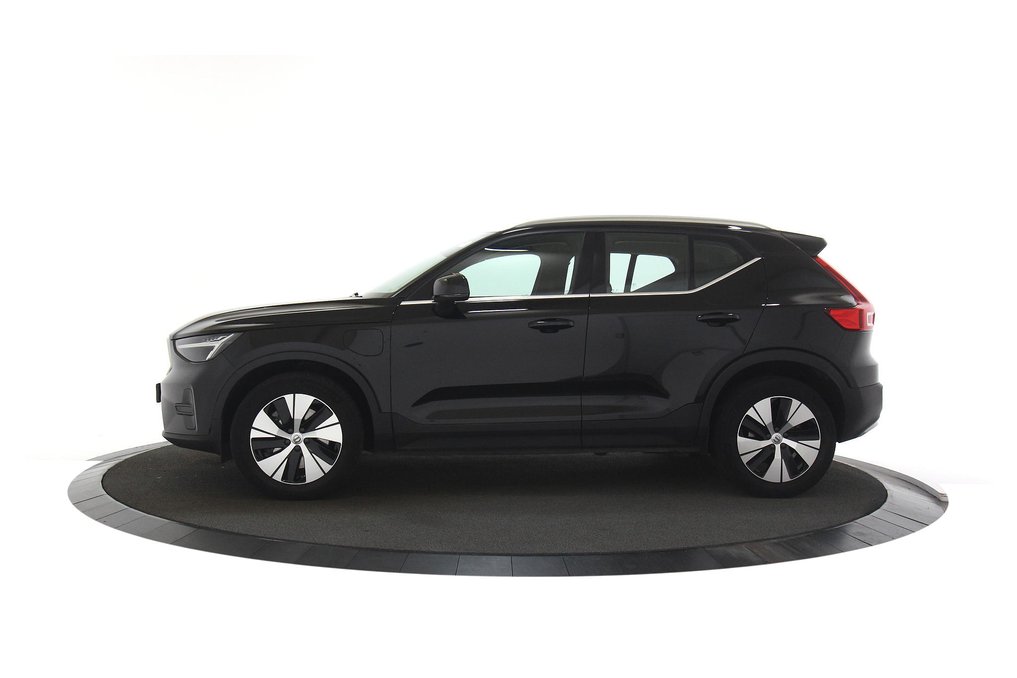 Volvo XC40 T4 Recharge Core Bright