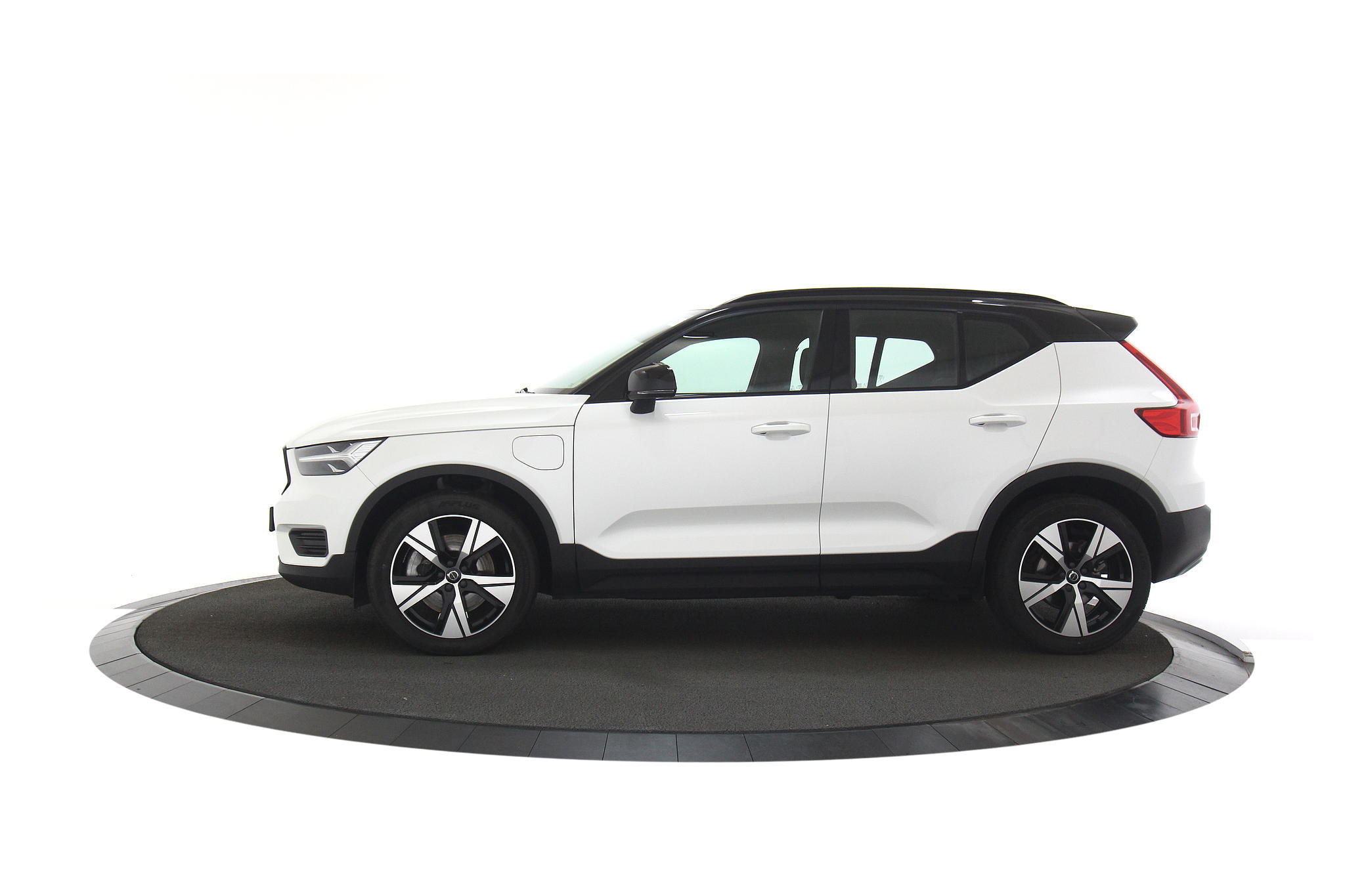 Volvo XC40 1.5 T4 Recharge R-Design