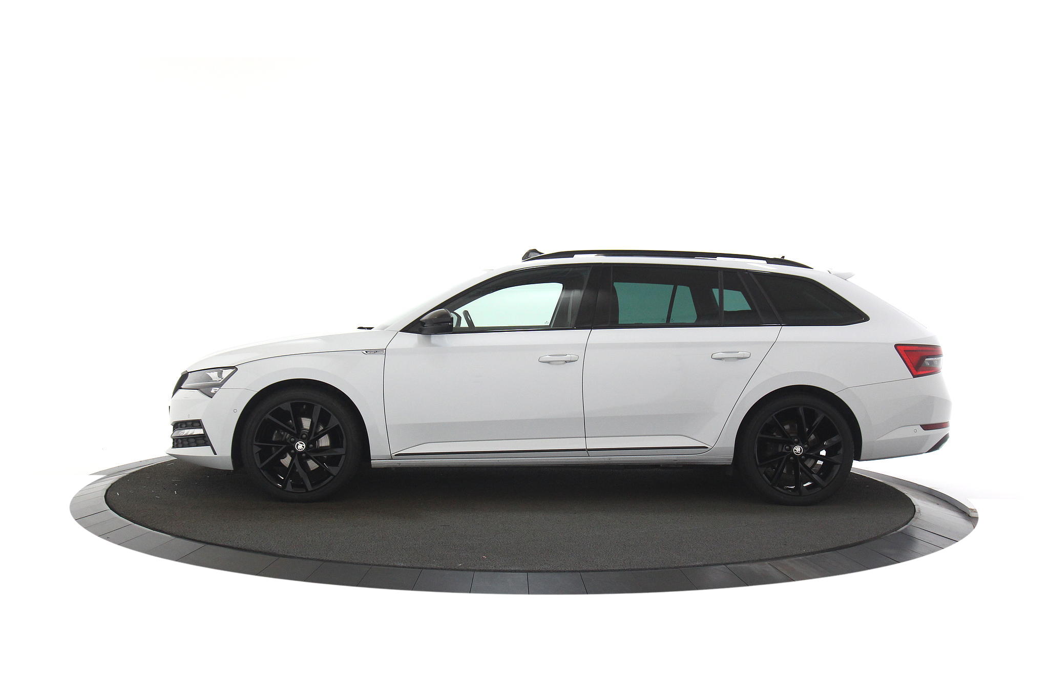 Skoda Superb Combi SPORTLINE 1.4TSI iV